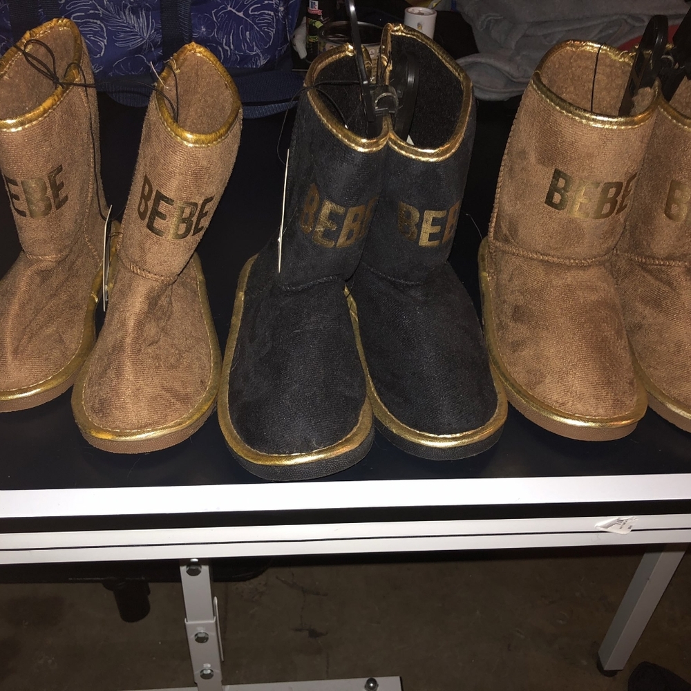 Girls boots